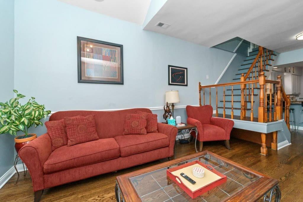 Cozy, Top-Floor 3Br Loft With Balcony In West Town Chicago Buitenkant foto