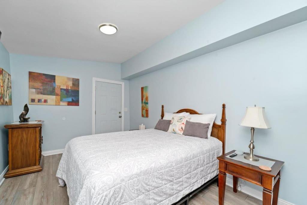 Cozy, Top-Floor 3Br Loft With Balcony In West Town Chicago Buitenkant foto