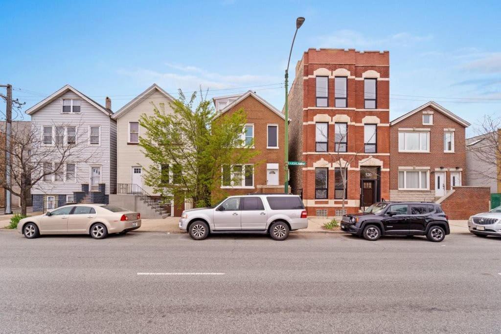 Cozy, Top-Floor 3Br Loft With Balcony In West Town Chicago Buitenkant foto